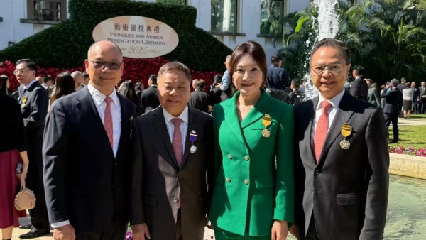 1770798429542594.jpg 2.jpg/